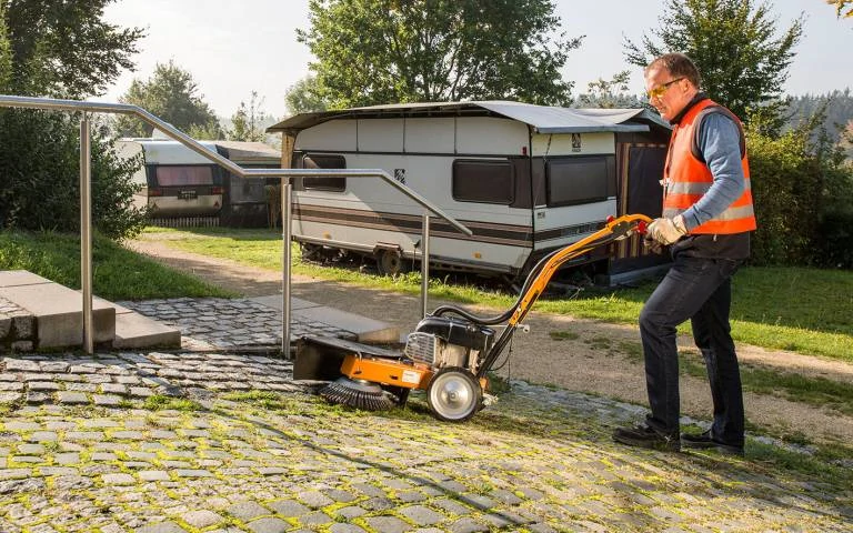 AS-Motor_AS_30_160_4T_Camping2_live-768×480