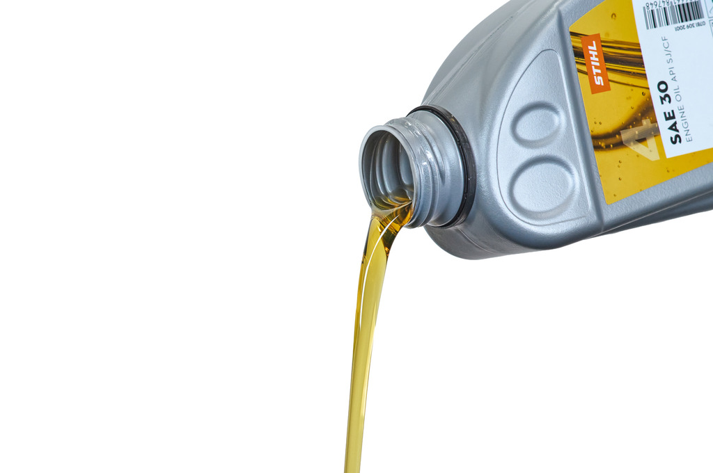 Parts-Accessories-SAE30_Oil_HQ_P_2026-01_0001_EU-RoW_144032